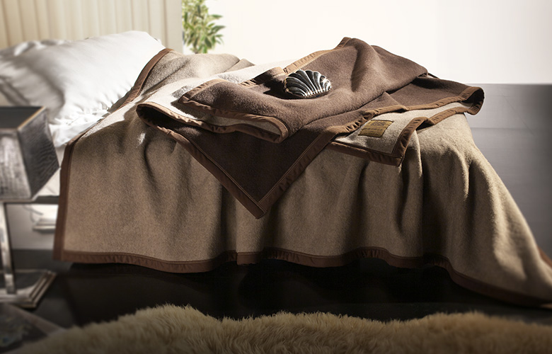 スーパーヤク100%毛布（毛羽部） | 毛布の老舗【三井毛織】公式