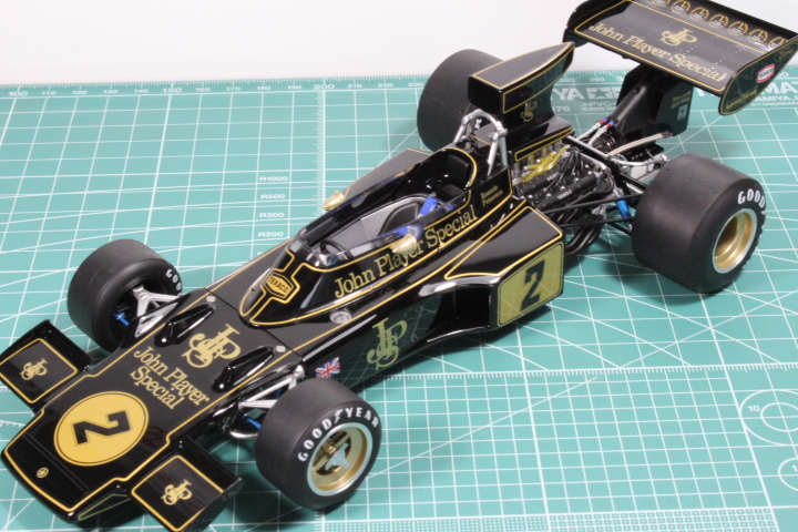 エブロ 1/20 チームロータス ロータス タイプ72E 1973 を製作しました