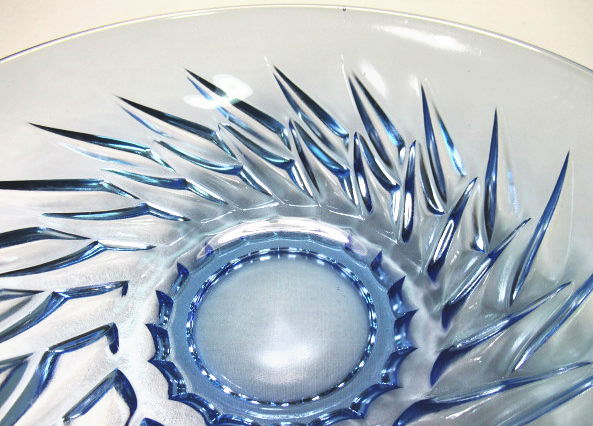 アールデコ ウランガラス青中鉢 | 骨董 通販