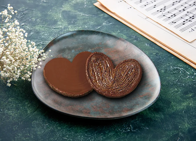 プレスリリース】源氏パイ ピアノブラック コンチェルト 発売 | 新着