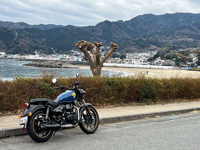 METEOR350 Silencer | 忠さんが陣頭指揮をとってマフラーを開発して