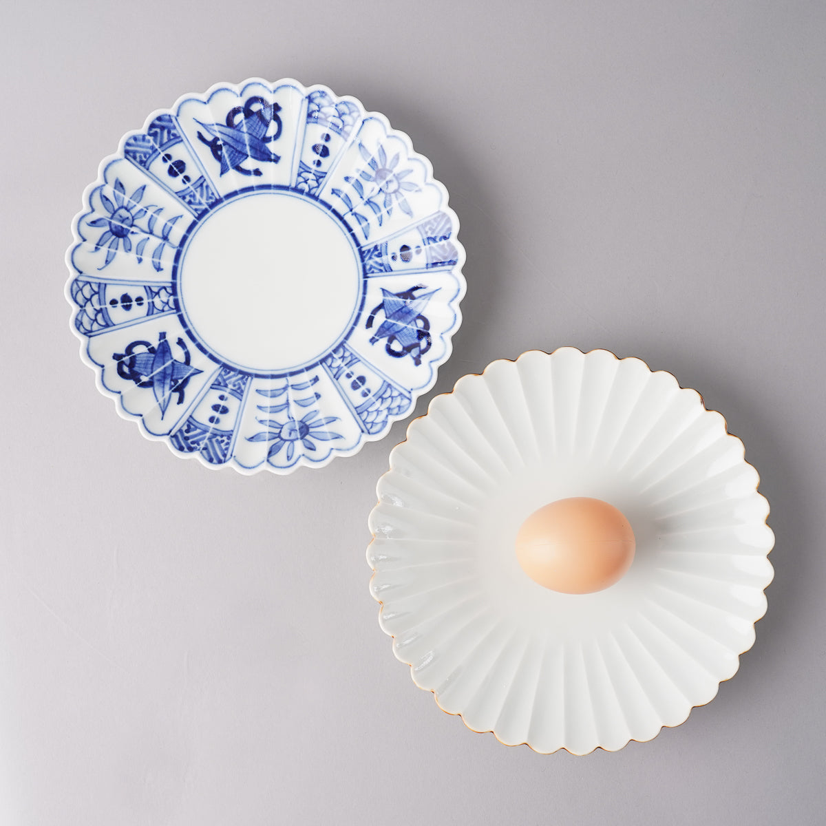 有田焼 白磁 菊花皿 18cm 梶謙製磁社の通販｜Studio1156 – 【公式