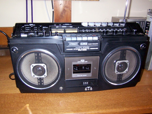 秘密基地のオーディオ部門（平成20年から～）大改革: 平成のラジカセ音