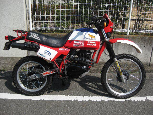 愛車紹介 HONDA XL250Rパリ・ダカール('82)