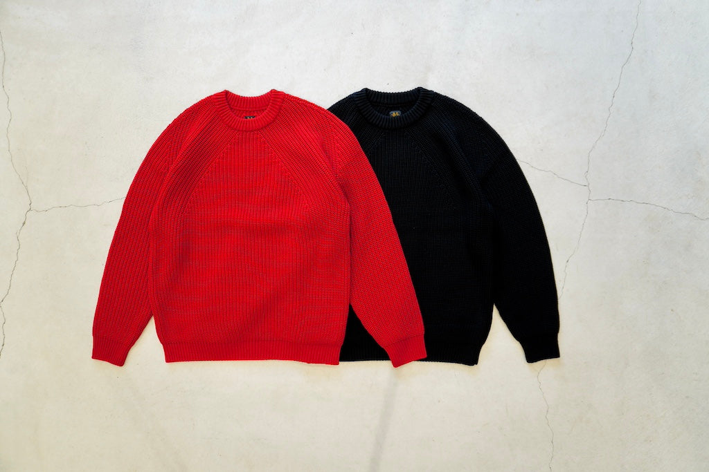 BATONER (MENS)/ SIGNATURE CREW NECK – web-inter