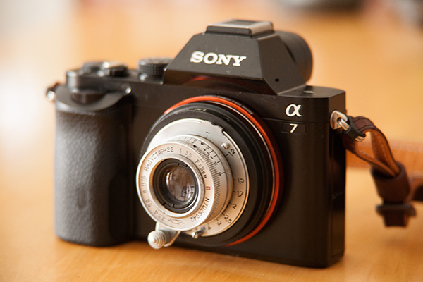 常用レンズに沈胴と言う選択。α7+Industar-22 50mm F3.5