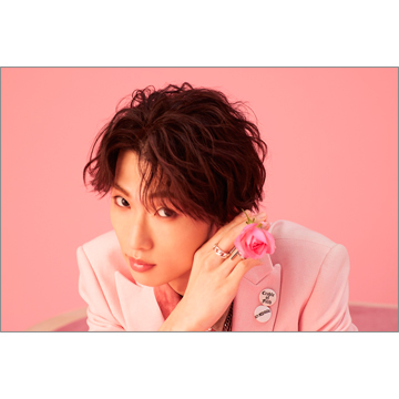 滝澤諒1st写真集「TREASURE」 | TOKYO NEWS マガジン＆ムック