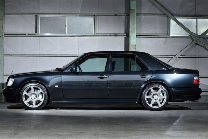 GERMAN SPECIAL CARS!! vol.14 至福の時間を特別なクルマで。／時を