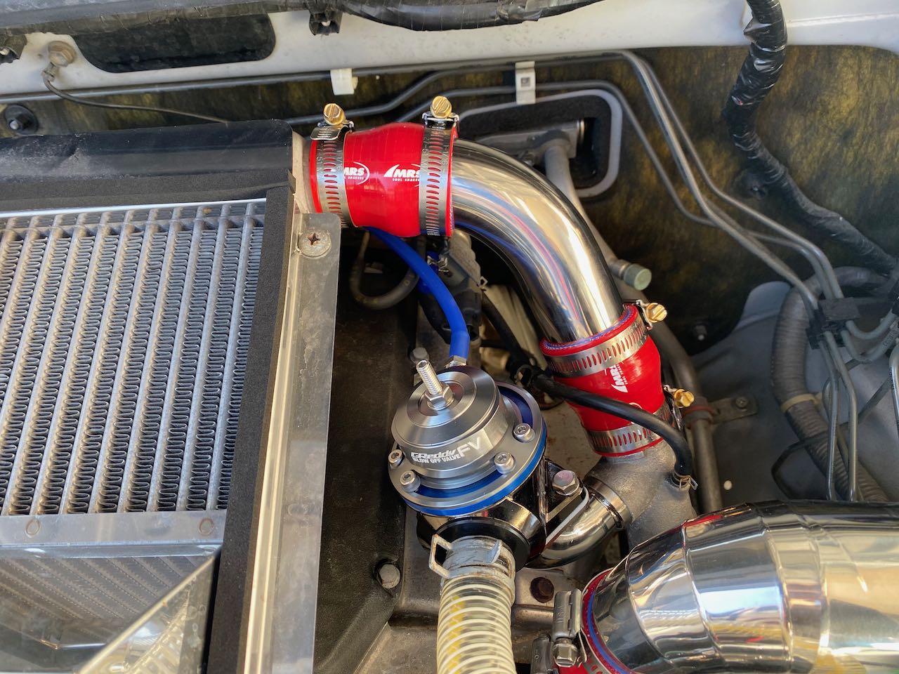 純正は膨張する！ターボ パイプのメタル化でレスポンスアップ【JB23