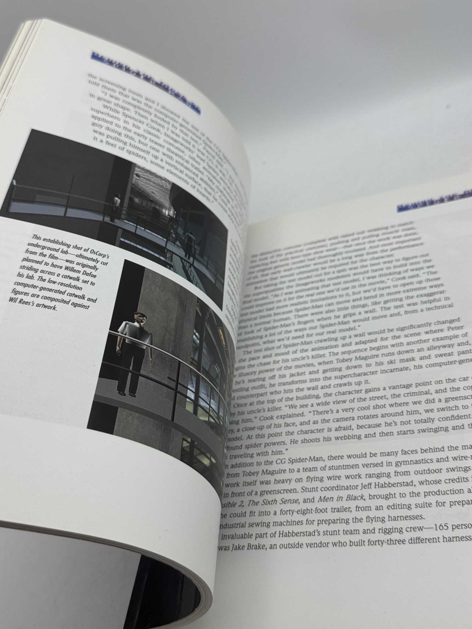 The Art of Vogue: Covers 1909-1940 with Vogue postcard | William