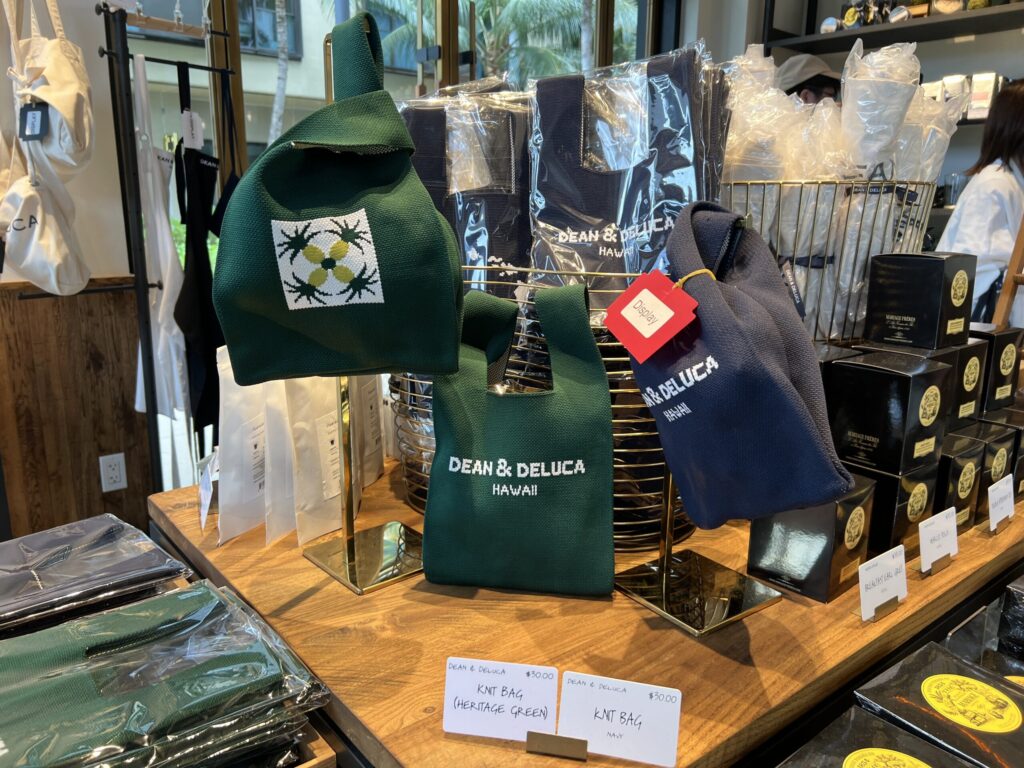 ディーンアンドデルーカ(Dean&Deluca)・カカアコまでの行き方‖ラフィア