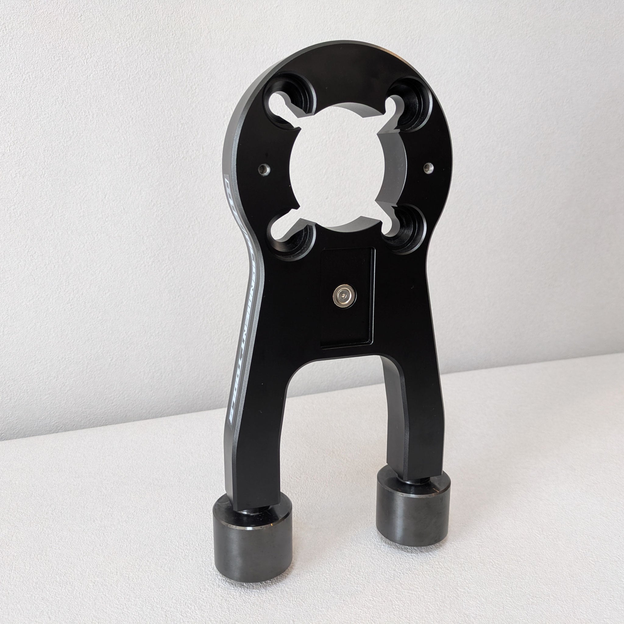 ダミーホイールキット｜アライメント測定の再現性を高める整備ツール