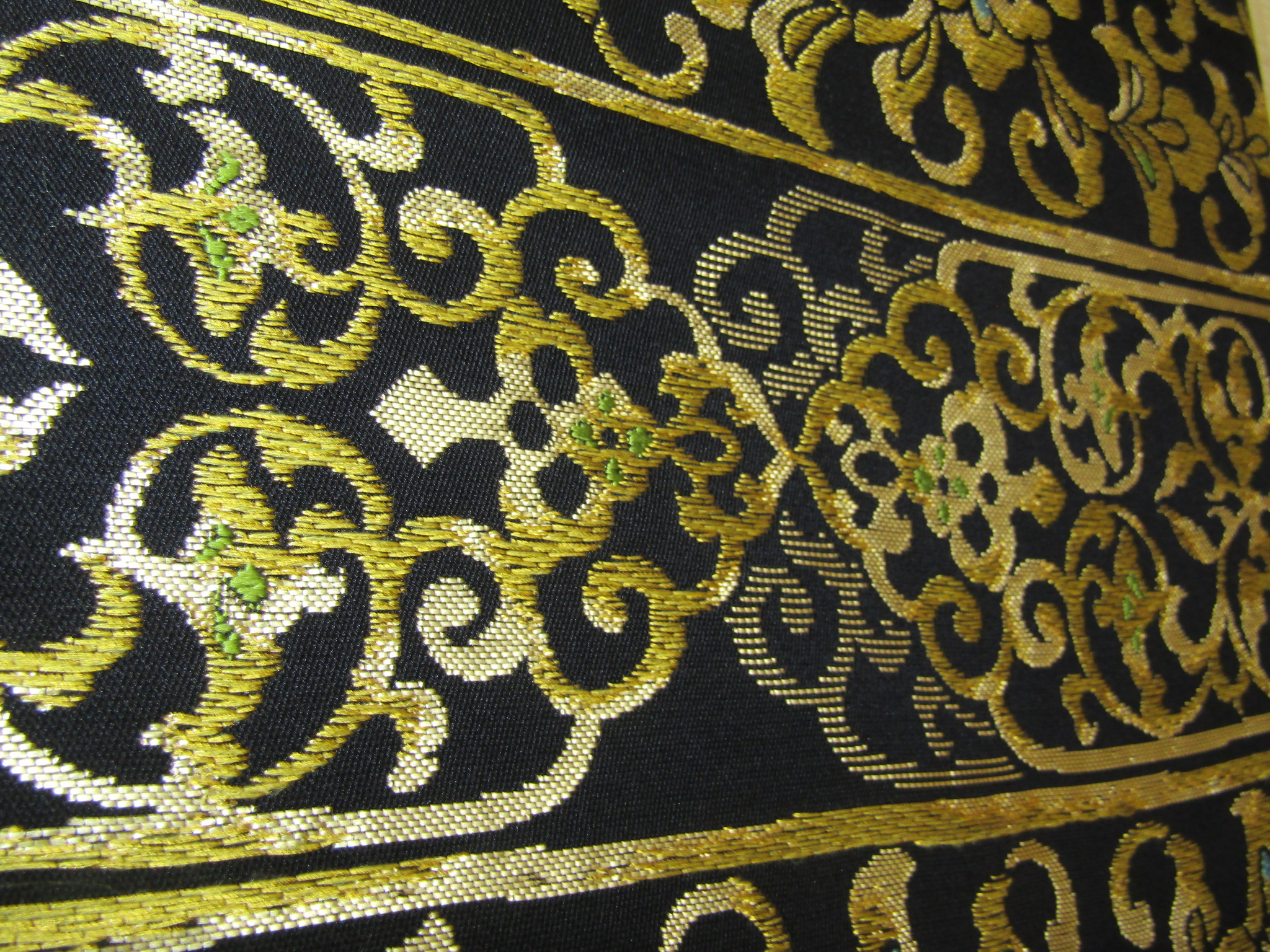 龍村の帯文様で見る正倉院（3） 透彫栄華文 ｜ バイク呉服屋の忙しい日々