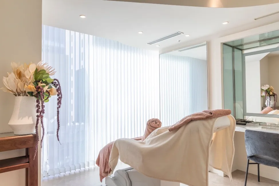 CLINIC 9ru 東京 | VIP健診から幹細胞治療までワンストップで行う会員