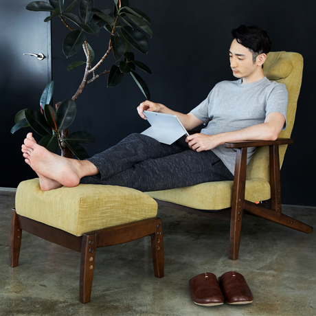 アームチェア 疲れないリラックス 腰が痛い人にも アームチェア 疲れ