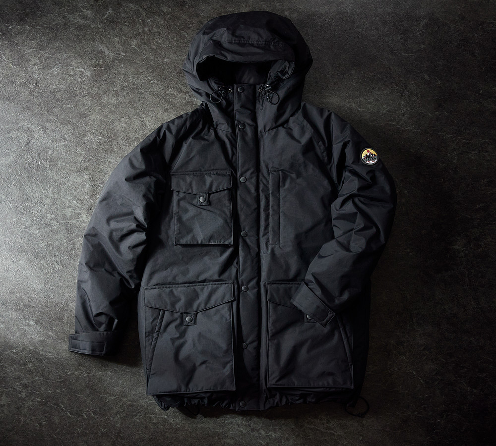 800フィルパワーのダウンジャケット「南極観測隊モデル」｜ZANTER | MONOCO