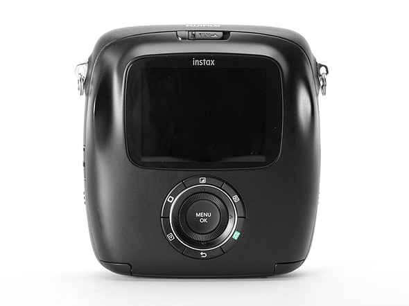 The Fujifilm Instax Square SQ10 is less fun than it should be