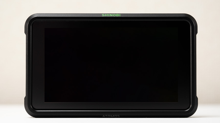 Atomos Shinobi レビュー。LUTもあたるコスパ抜群の5.2インチモニター