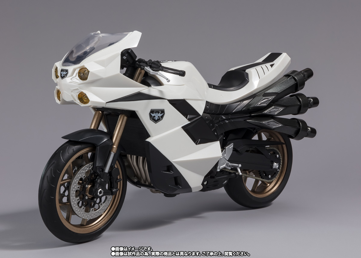 S.H.Figuarts 大量発生型相変異バッタオーグ搭乗用サイクロン号（シン