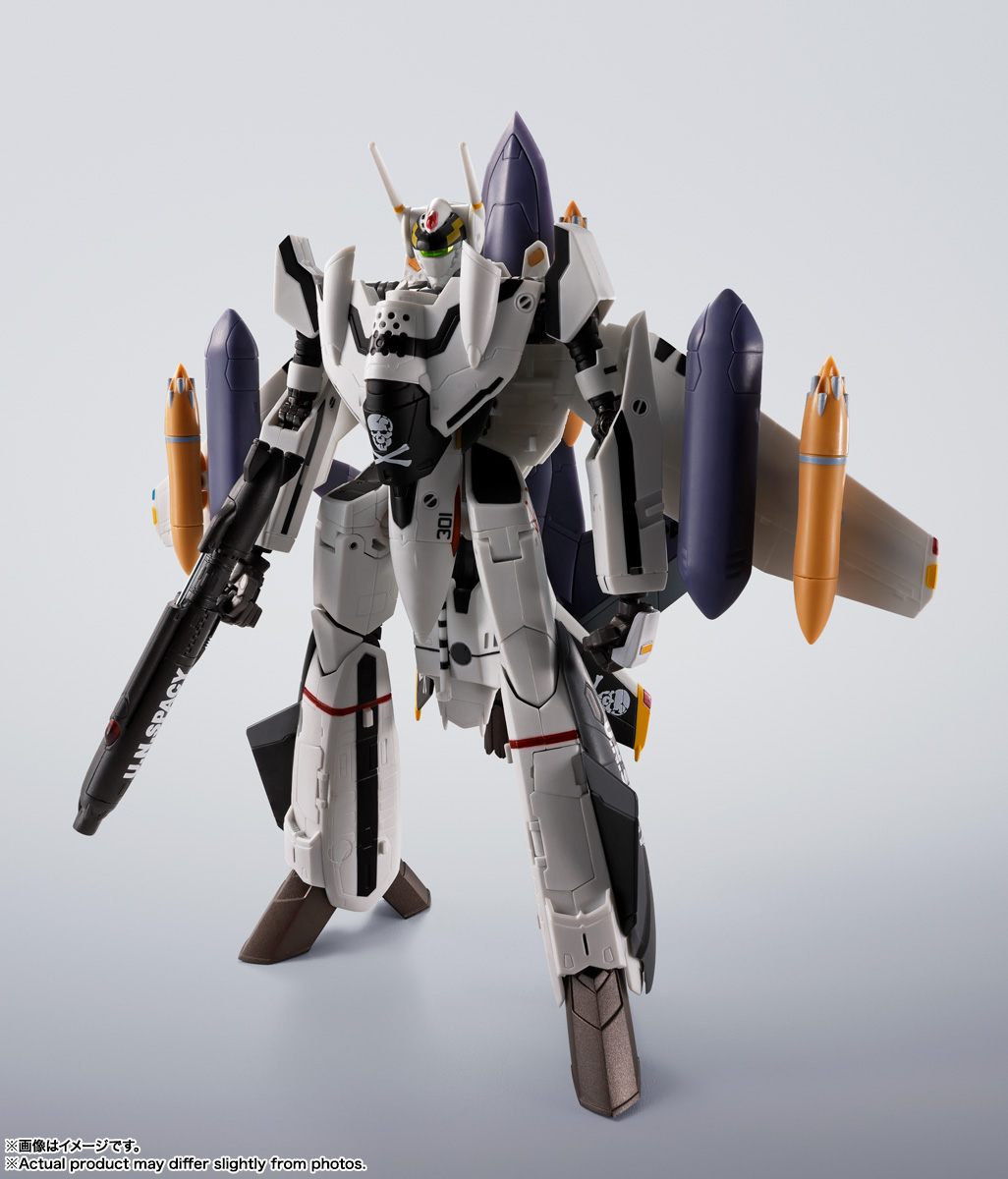 HI-METAL R VF-0S PHOENIX（ROY FOCKER USE） ＋ QF-2200D-B GHOST