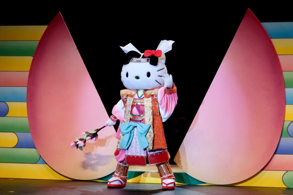 歌舞伎とのコラボ！「KAWAII KABUKI 〜ハローキティ一座の