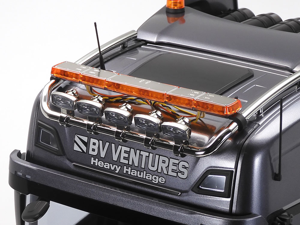 1/14RC スカニア 770 S 8×4/4（ガンメタエディション）: RCモデル