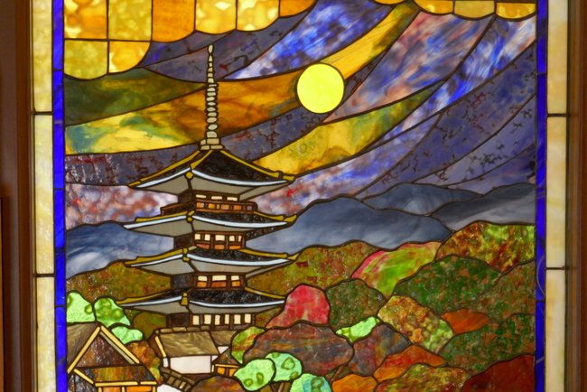 京都市役所のステンドグラス | TabiKen -旅とビルと建築と-