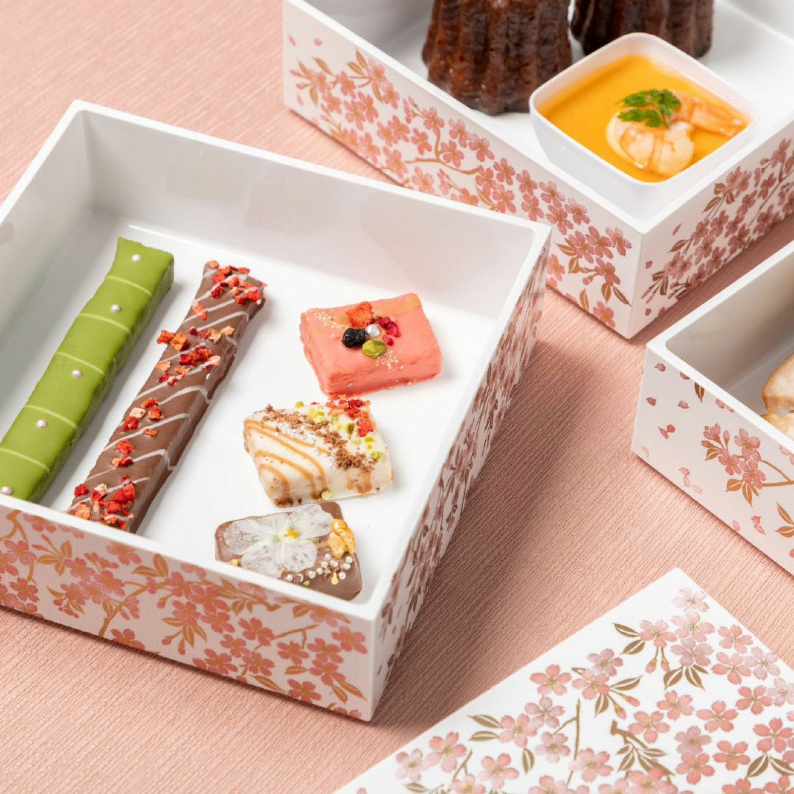 さくら漆器 【山中塗】さくら5.0 三段重（白/ピンク）〈1個〉 |皿や鉢