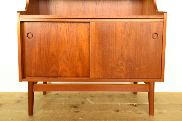 北欧家具 通販 デンマーク製 ビンテージ ハイキャビネット