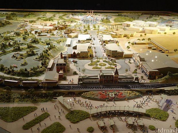 なぜかディズニーシーの模型が勢揃い（カリフォルニア）