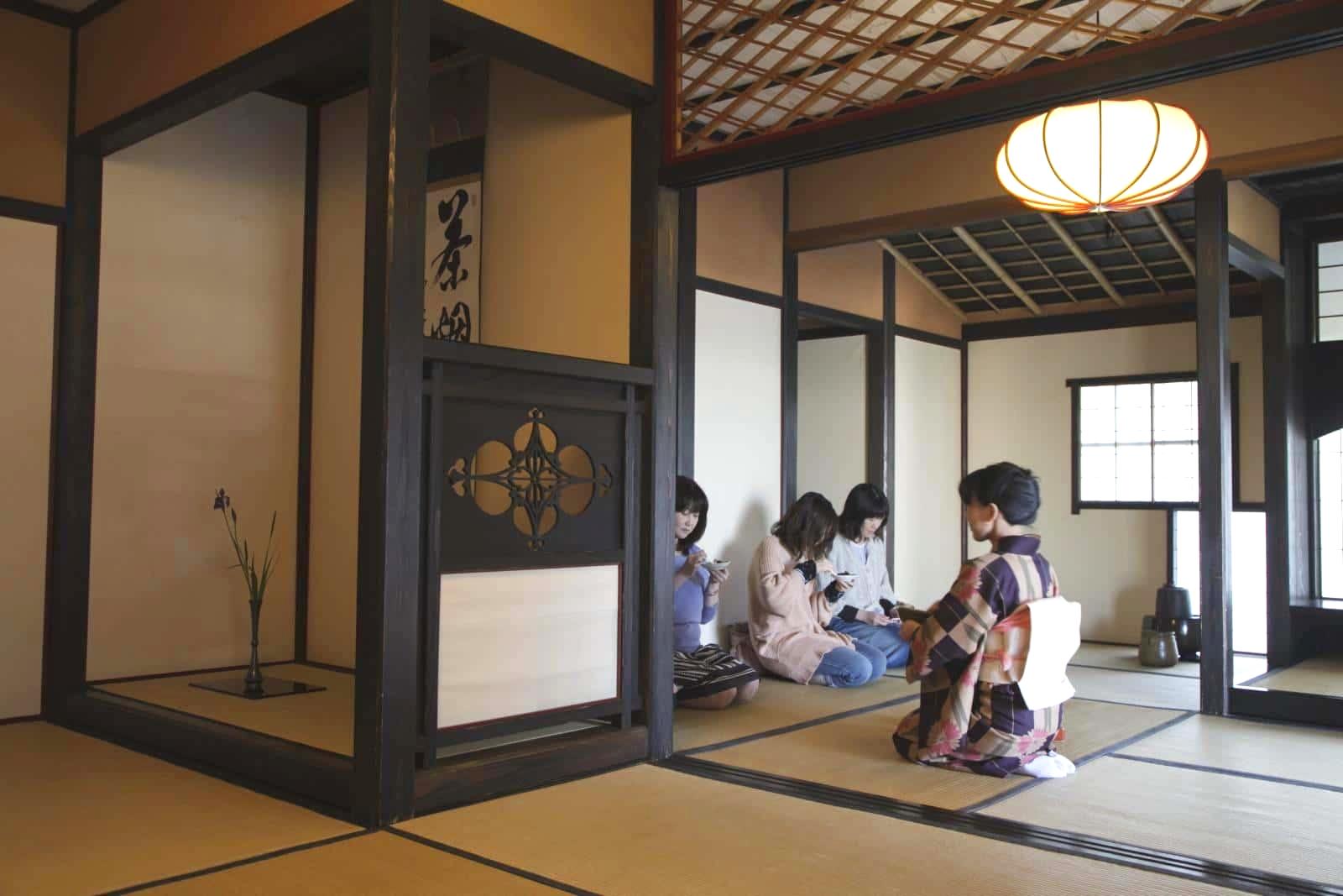 茶道体験｜ふじのくに茶の都ミュージアム 静岡県にあるお茶の