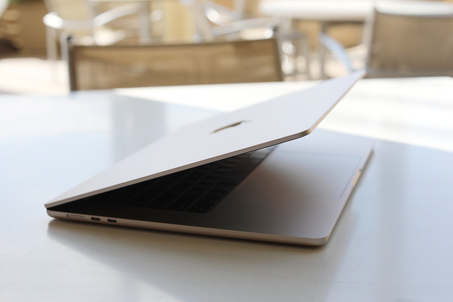 Apple 15-inch M2 MacBook Air review | TechCrunch
