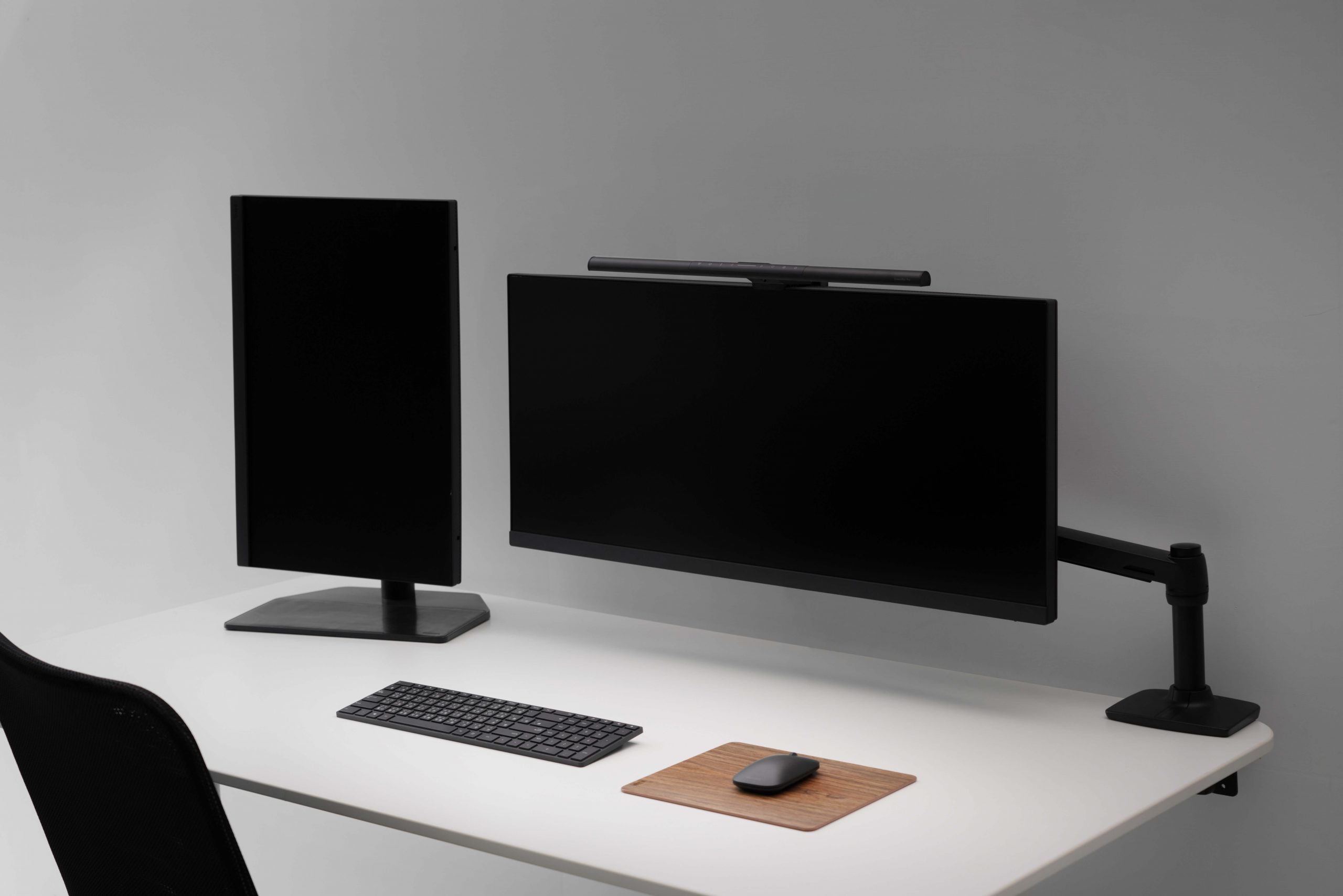 BenQ ScreenBar Pro Review - The GAME-CHANGING Desk Accessory Your