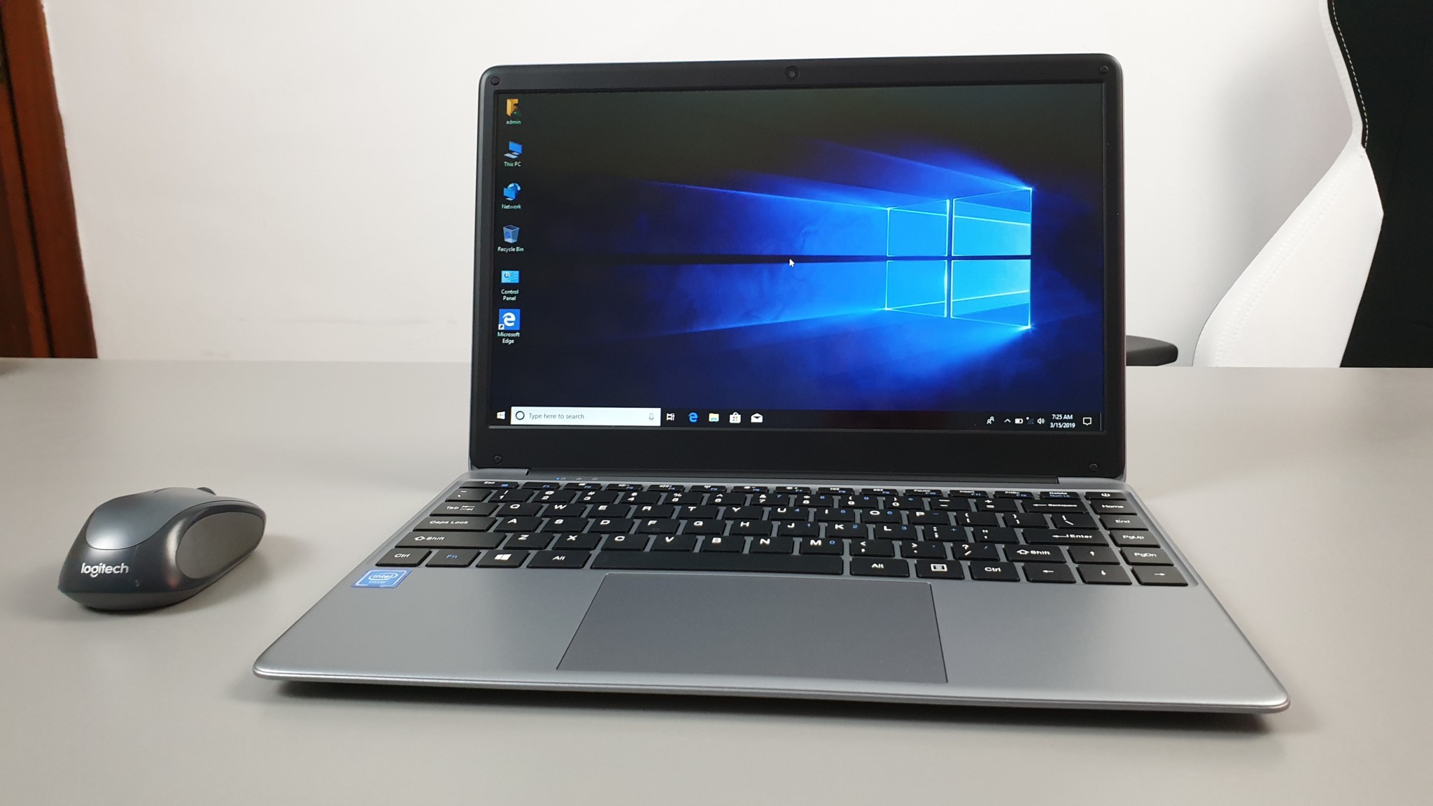 Chuwi HeroBook Review - Get The Lapbook SE Instead! - TechTablets