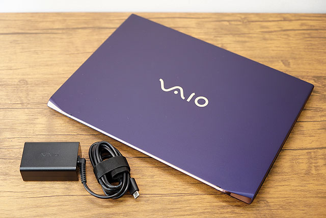 レビュー】最強モバイルノートPC『VAIO SX14-R』勝色特別仕様 実機