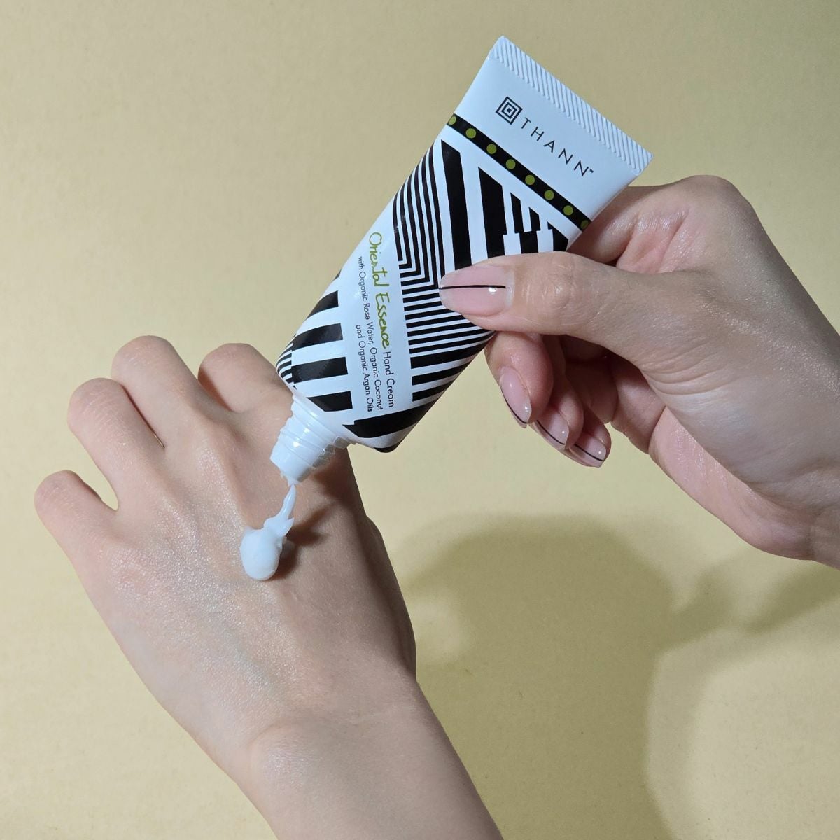 ハンドクリーム OE《オリエンタルエッセンス》 | THANN