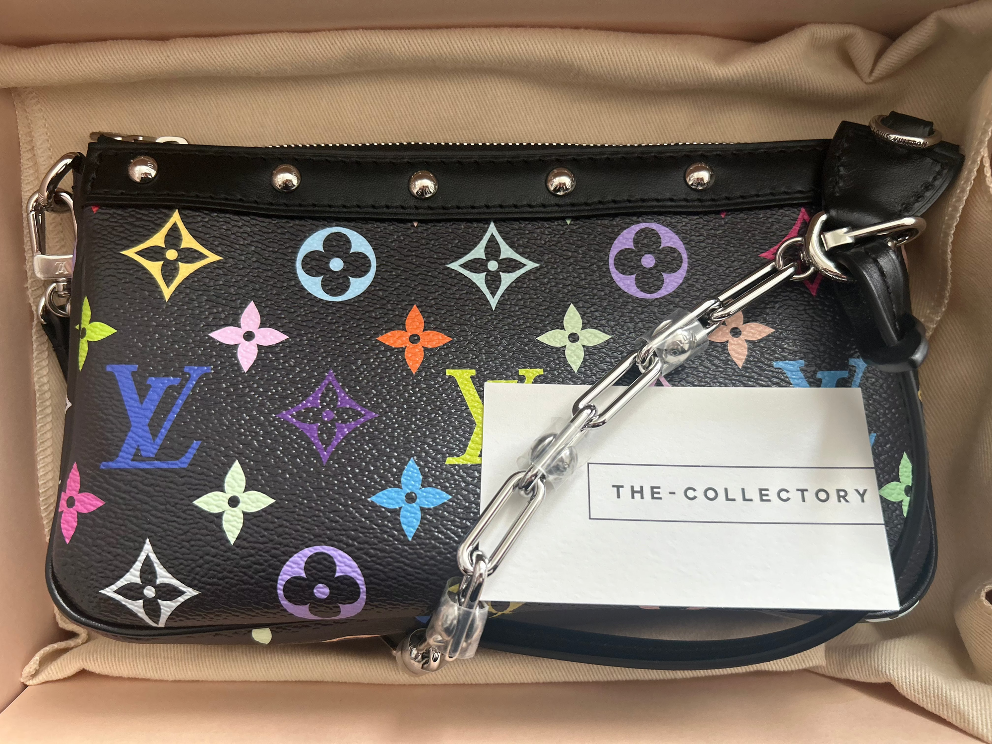 Louis Vuitton LV x TM Pochette Accessoires M13663– TC