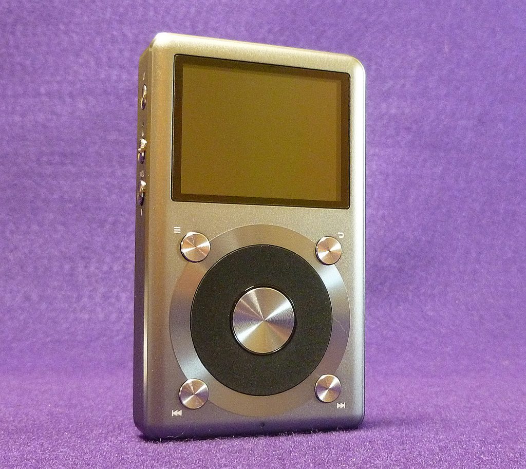 FiiO X3-II (2nd Gen) portable high resolution lossless music