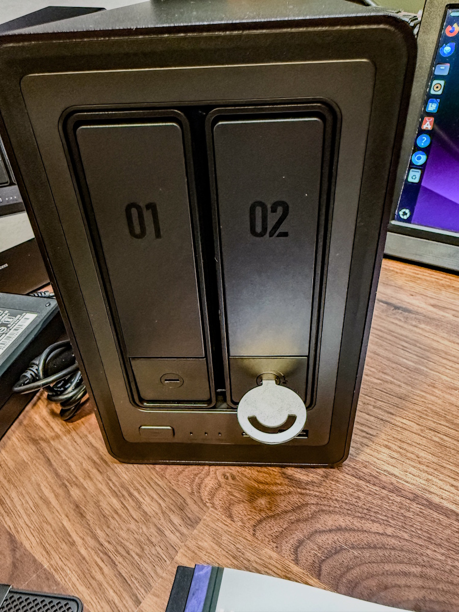 UGREEN NASync DXP2800 review - Another great NAS! - The Gadgeteer