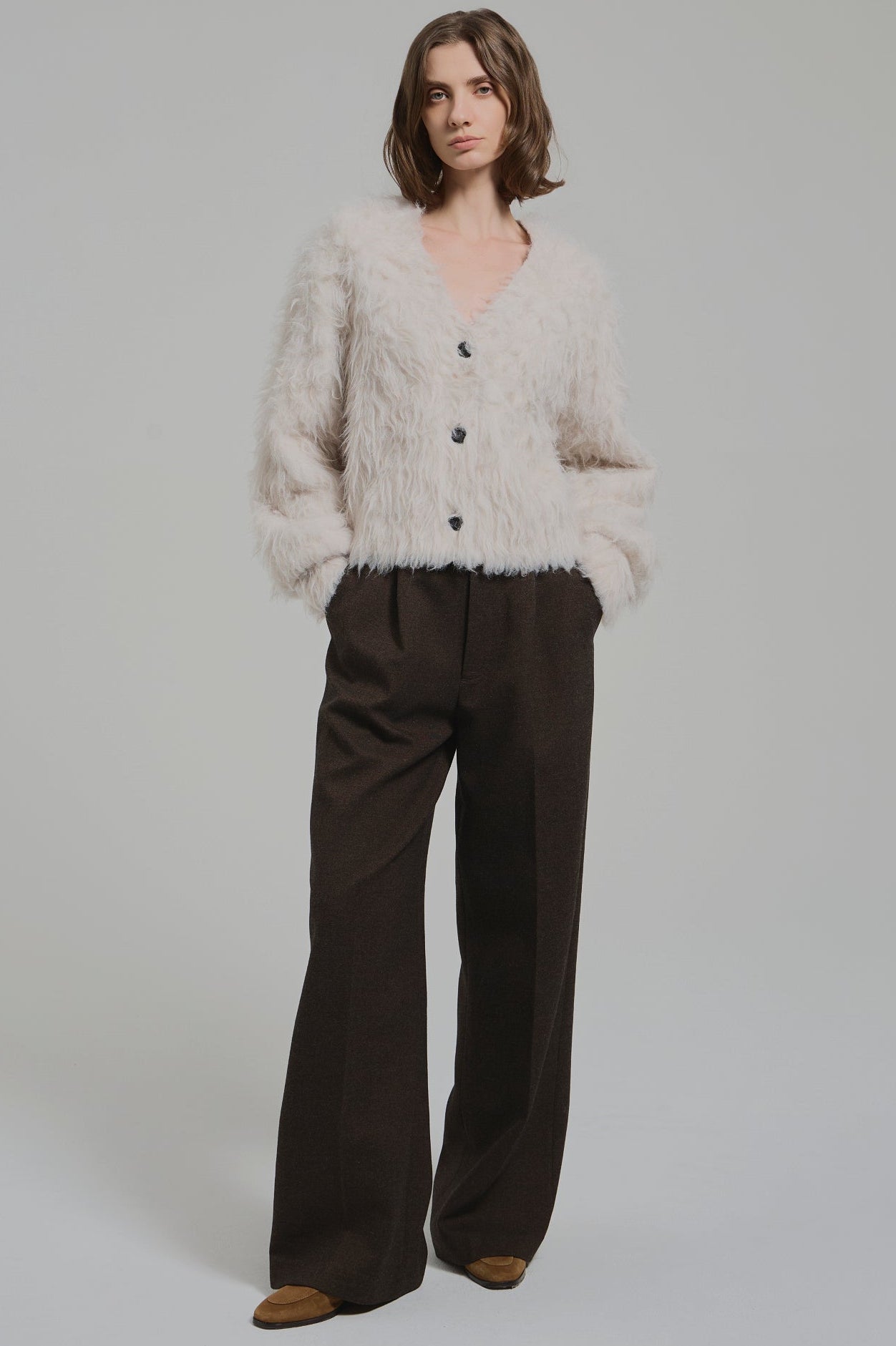 Eltz Shaggy Cardigan – THE TOÉ