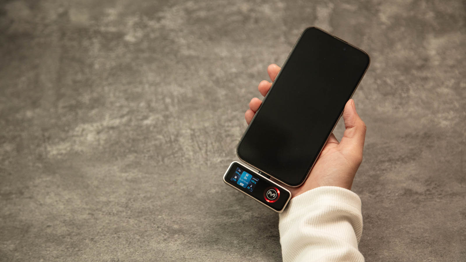 Maktar MiniMax Portable SSD on Gadget Flow