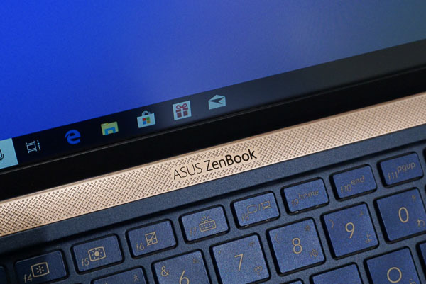 ASUS ZenBook 13 UX333FAの実機レビュー - the比較