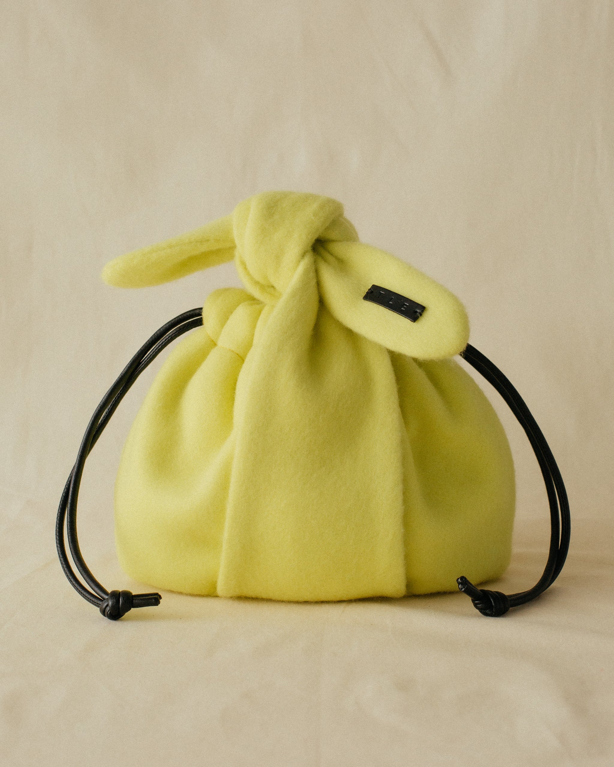 Kabocha Bag Yellow – THELEATHEREDIT