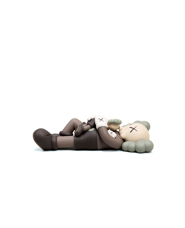 Kaws:Holidy シンガポールドール ブラウン - KAWS | THÉM