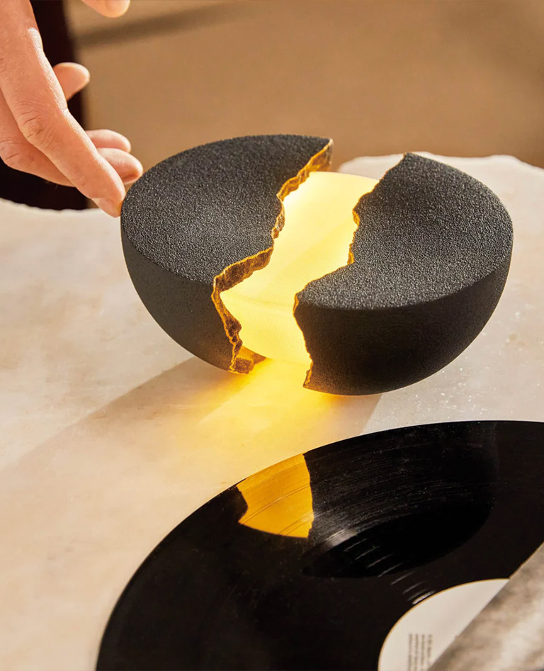 ルミオ Bluetooth スピーカー Teno Lava ブラック - LUMIO | THÉM