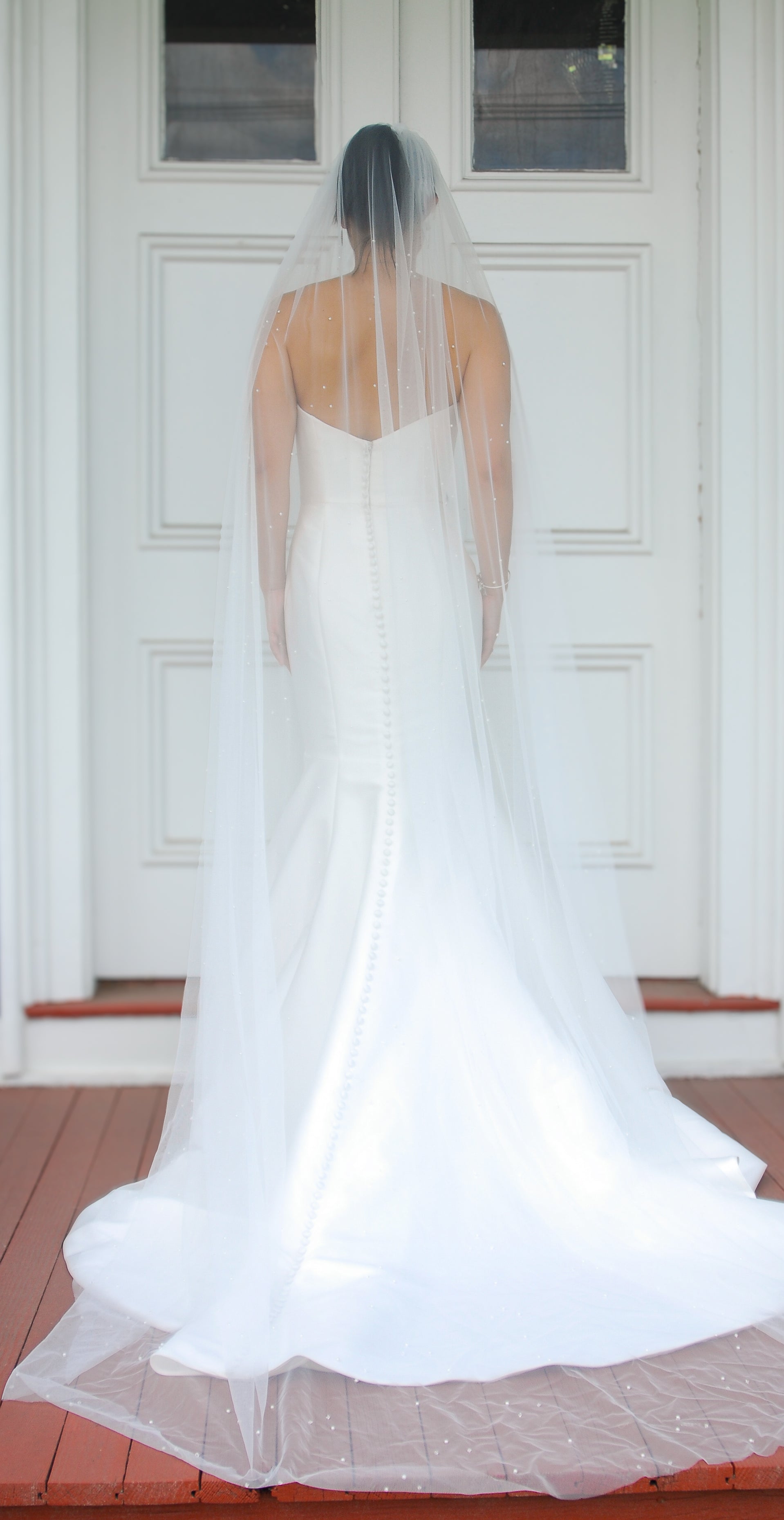 Justin Alexander TG1003L110 Scattered Pearl Veil – The Persnickety