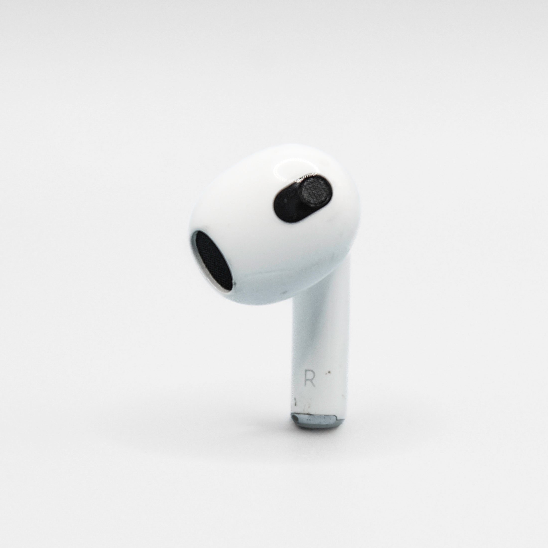 AirPod3RWellLoved.jpg?v=
