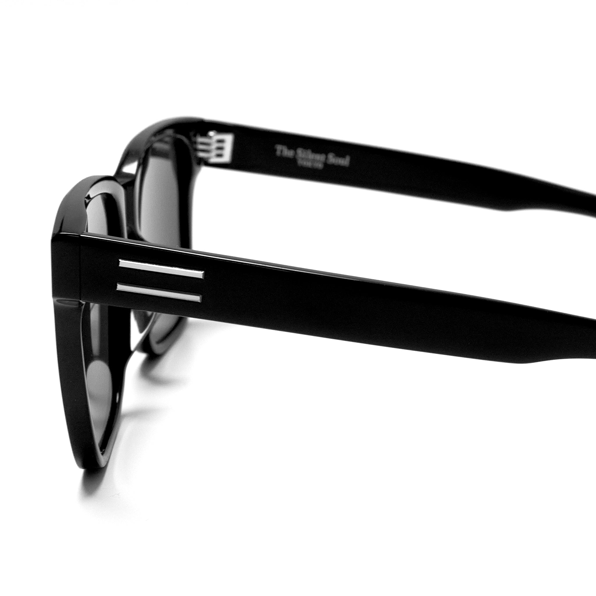 AT SQUARE 01 BLACK FRAME DARK SMOKE LENS – The Silent Soul