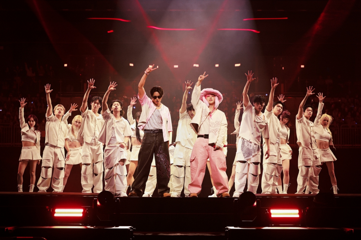 SEVENTEENエスクプスXミンギュ、 2万6000人の観客と「HYPE VIBES