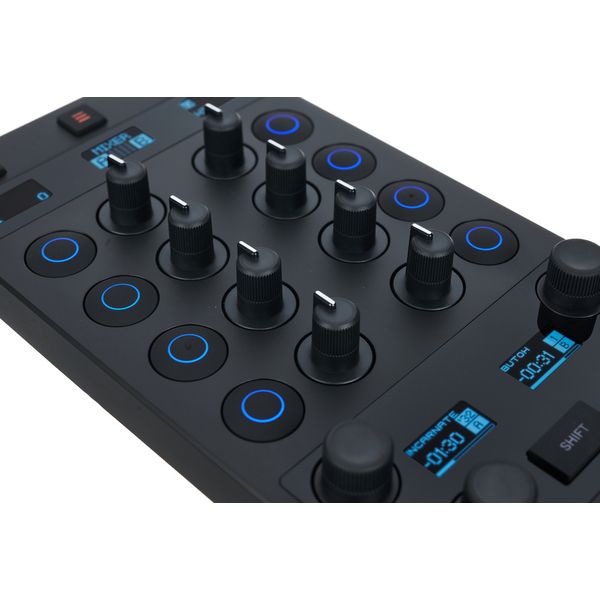 Native Instruments Traktor X1 MK3 – United States